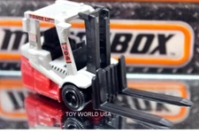 2017 Matchbox #46 MBX Construction Power Lift