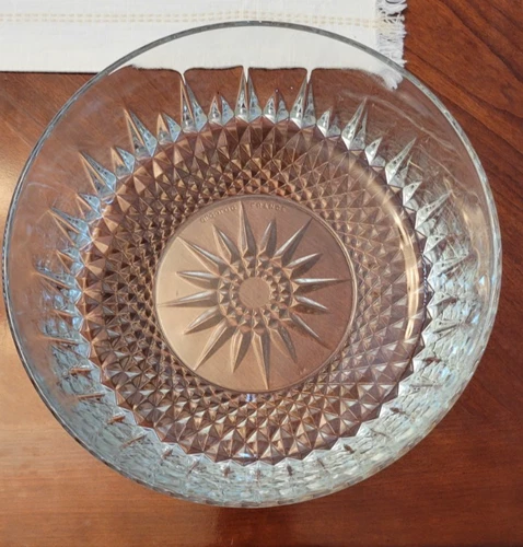 Vintage Diamond Point Arcoroc France Starburst Glass Serving Salad Fruit Bowl 9"