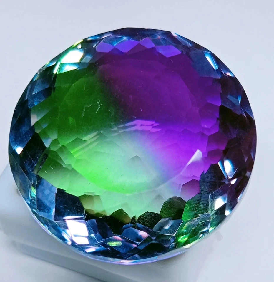 Tourmaline Bi-Colour Round Cut 90-92 Ct Natural Use For Gift Gemstone Certified - Image 2 of 4