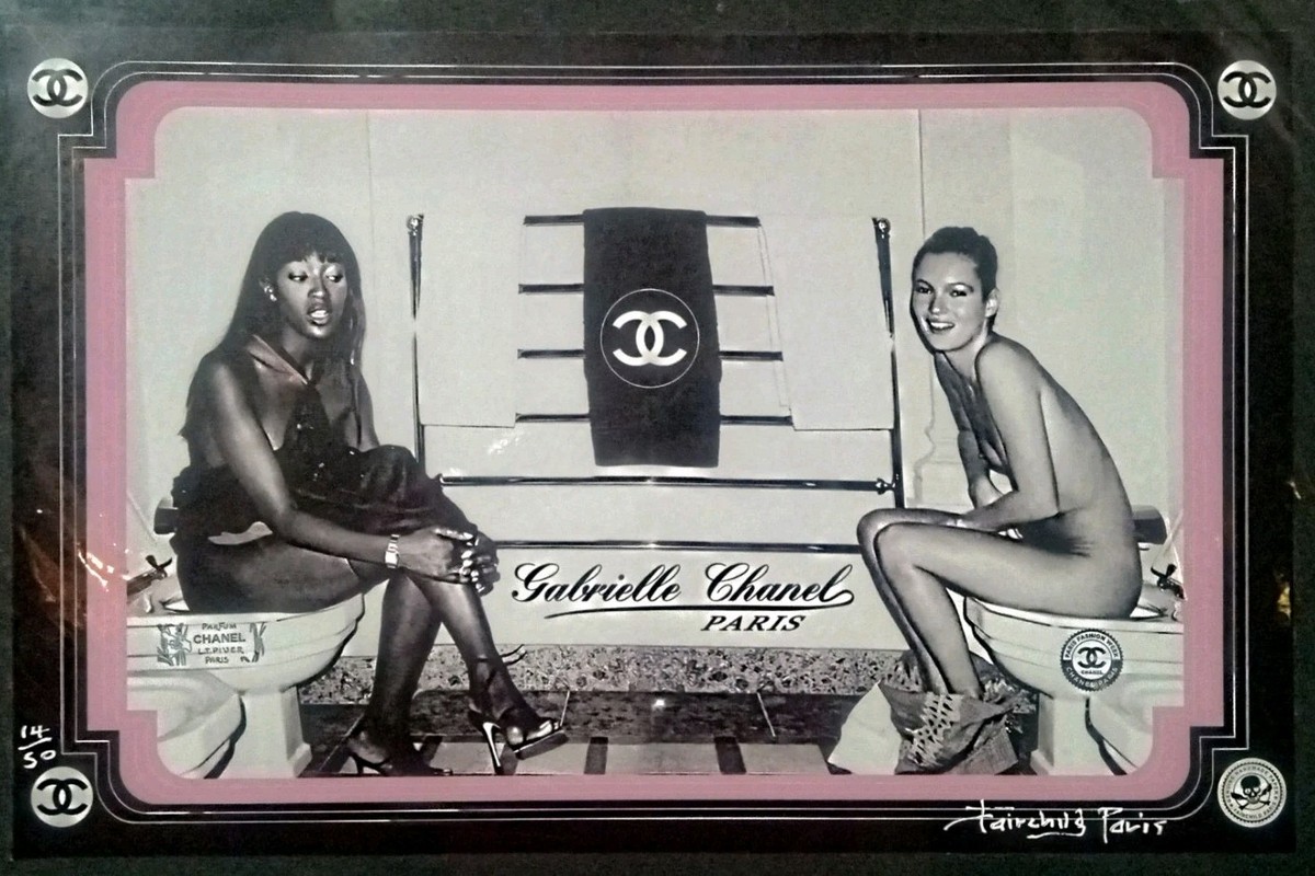 Kate Moss & Naomi Campbell, Gabrielle Chanel Ltd. Edition Signed