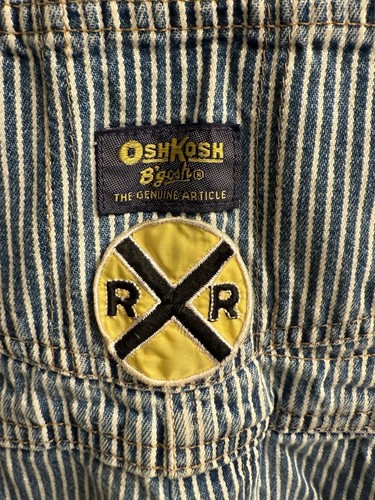 Vintage Nadelstreifen Oshkosh B'Gosh Overall Latzhose/Hose Jungen Größe 4 mit Patches - Bild 2 von 7