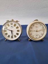2 x Junghans Wecker,  Tri-Vox, Wecker chrom r&ouml;mische Zahlen, mechanisch, alt