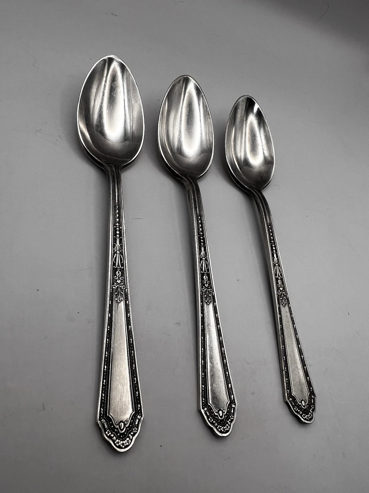 3-Large Serving Spoons Holmes & Edwards 1952 ROMANCE Silver Plate 8”