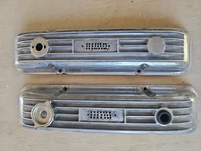 Vintage Ansen?  Small Block Chevy. Aluminum Finned Valve Covers 719