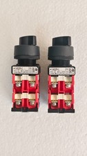 FUJI ELECTRIC AR220PR-2 SELECTOR SWITCH LOT OF 02 PCS