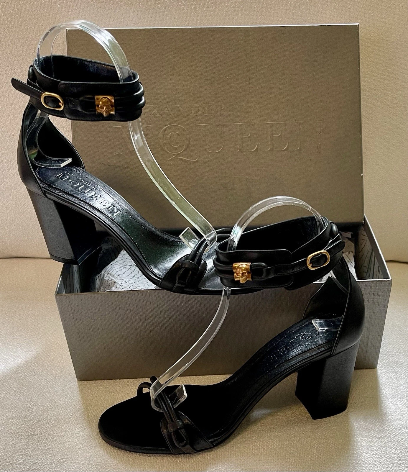 Alexander McQueen — Alexander McQueen Black Calf Skin Gold Skull Ankle Strap Detail Size 8 Strappy