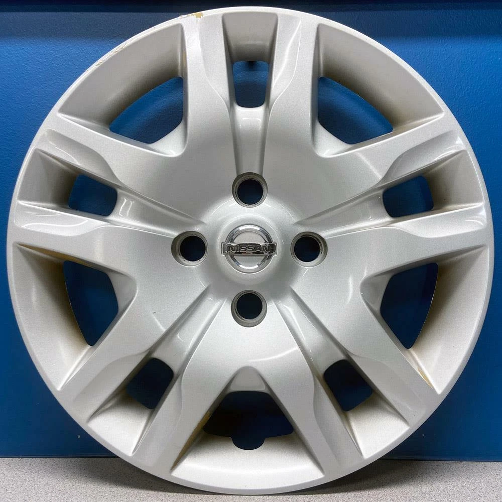 2010 nissan sentra on sale hubcaps