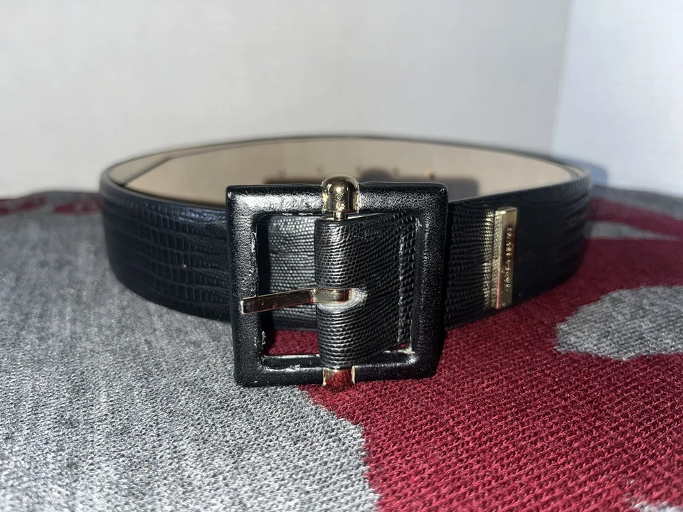 Cinto preto Ivanka Trump Style # 131092 tamanho M - Imagem 3 de 4