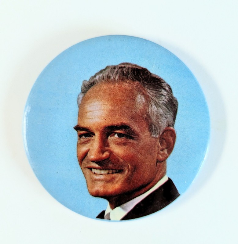 3.5" Barry Goldwater 1964 pres. political campaign pin button