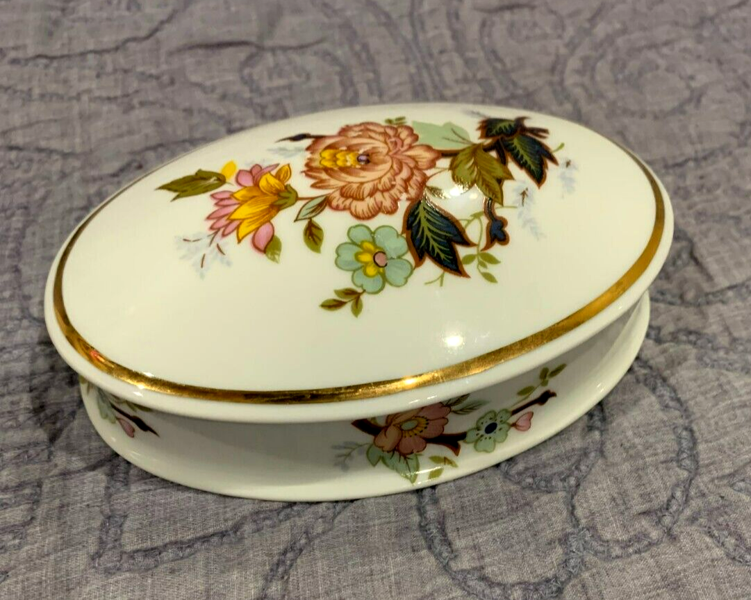 JM Limoges France (LS) La Seynie Mark. Floral/Gold Trimmed