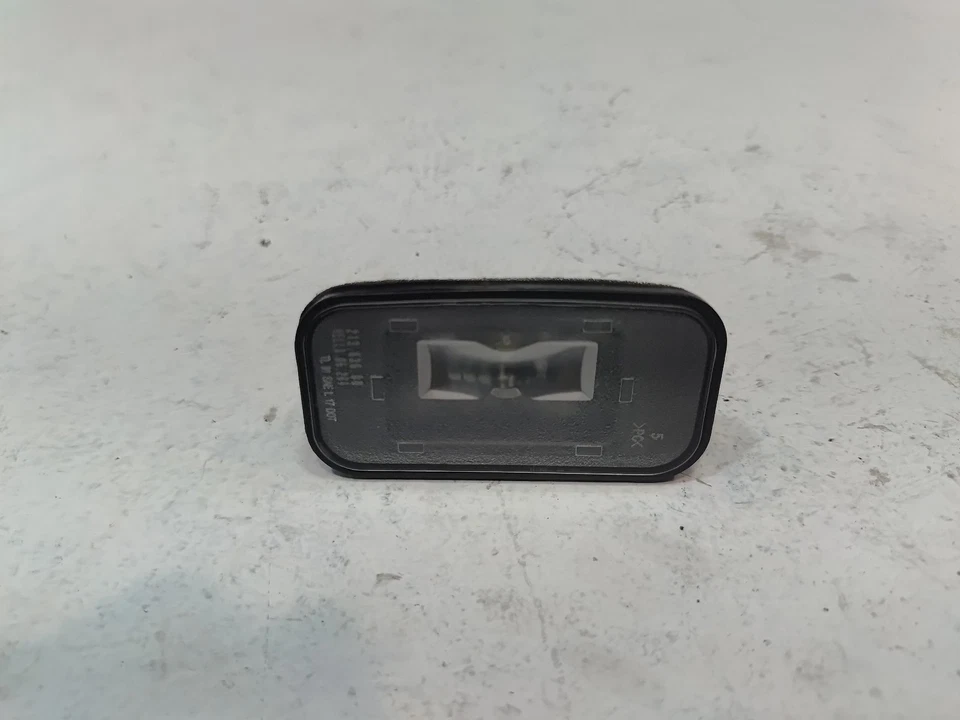 2018 - 2024 TOYOTA CAMRY REAR LEFT OR RIGHT LICENSE PLATE LIGHT LAMP OEM 1PCS - Image 2 of 4