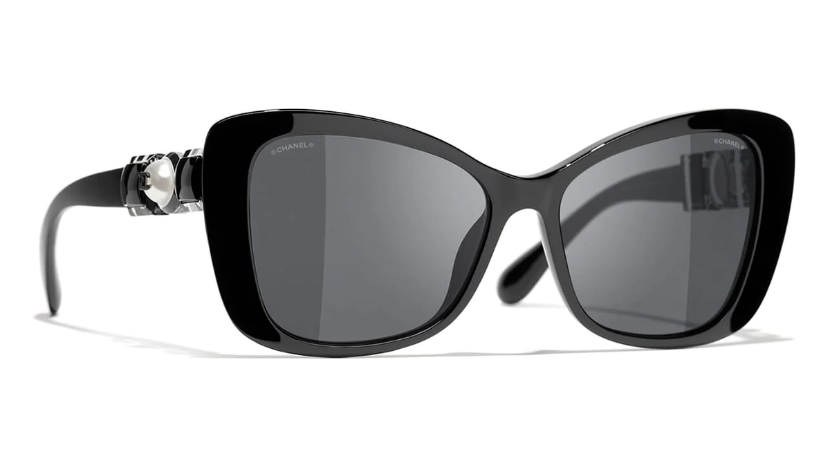 BNIB 100% AUTH CHANEL Butterfly Sunglasses Black Heart Mirrors Chanel Butterfly Black Sunglasses – CH5550C786S9 – Via Manzoni main image 3