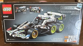 LEGO TECHNIC Police Interceptor 42047 Pull Back  185 Pieces. new damage to box.