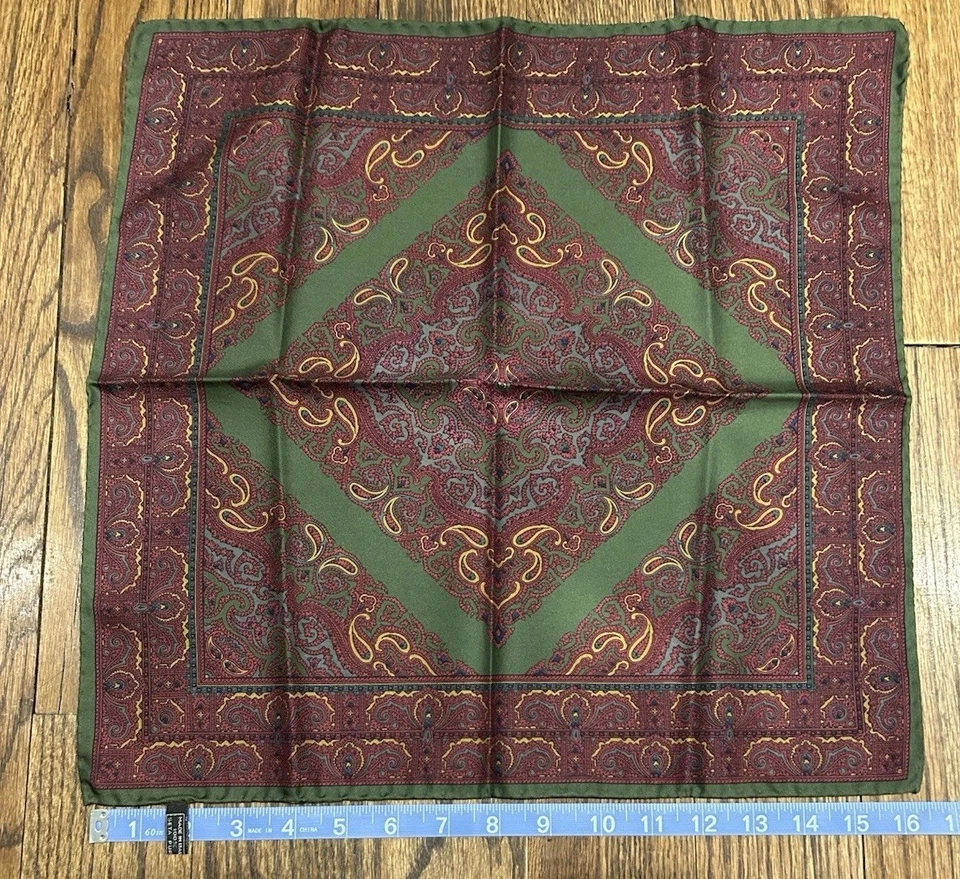 Nuevo sin etiquetas Anónimo Hecho en Italia Oliva Antigua Loca Paisley Seda Cuadrado de Bolsillo Sin Reserva Foto 2 de 4