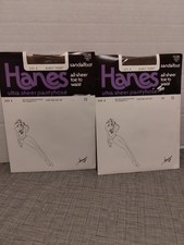 VTG Lot X2 Hanes Ultra Sheer Pantyhose Barely There - Size B 1979 NOS NEW