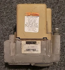 OEM HONEYWELL SV9501M2742 SMART GAS VALVE HVAC USA SELLER FREE SHIPPING...