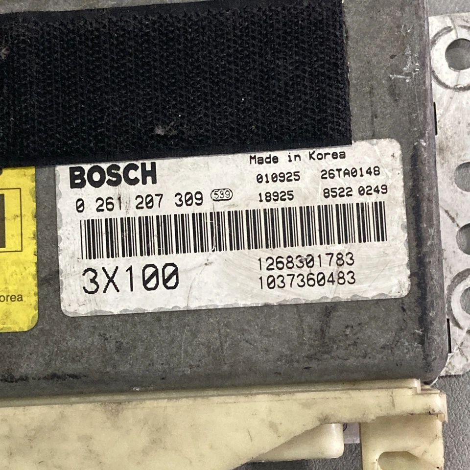 Kia Sportage 2002 ECU/ECM 39100-3X100 Foto 3 de 4