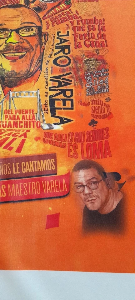 Camiseta Jairo Varela Unisex - Grande Ajustada - 90 Poliéster - 10 Spandex Foto 4 de 4