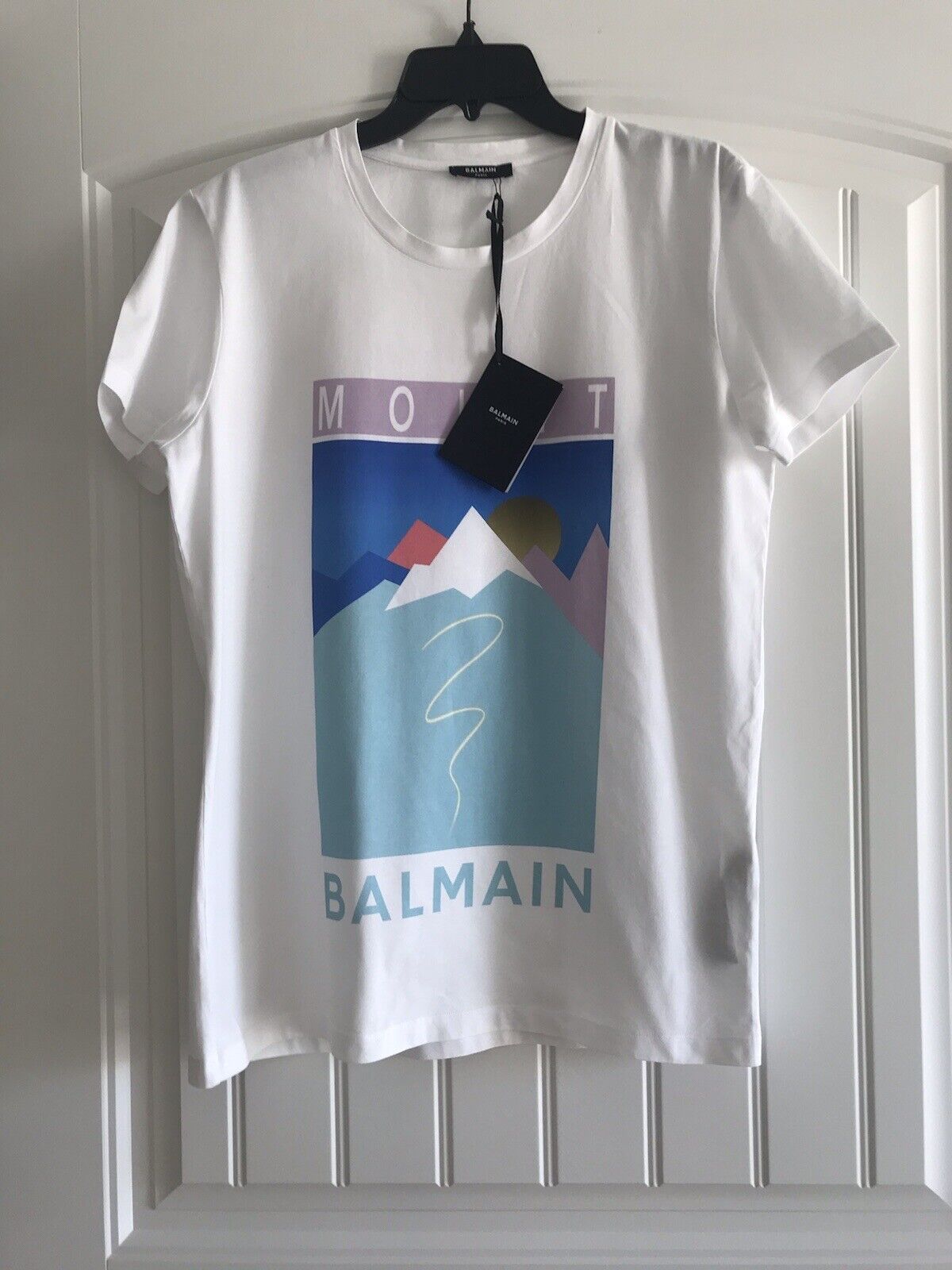 Picture 1 of 10