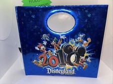 Disneyland Resort 2010 Medium Photo Album Holds 200 4" x 6" Photos NEW