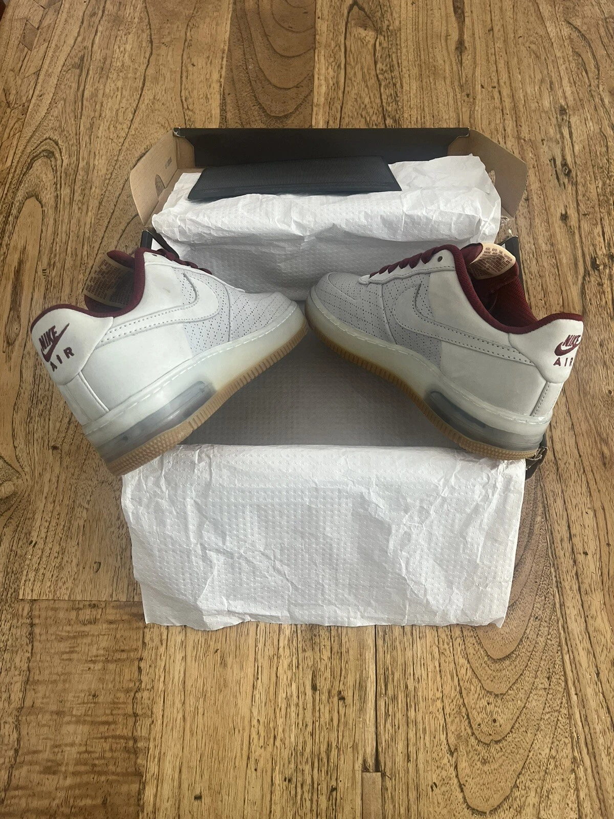 Dead Stock LEBRON JAMES NIKE AIR FORCE 1 SUPREME MAX AIR UK6 US 7 318772 003
