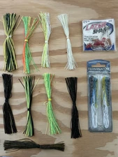 SpinnerBait Skirts Assorted Plus Trailer Hooks 2/0 Size Free Shipping
