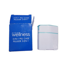 Avon Wellness 3 In 1 Pill Case New Pill Splitter Storage White Green