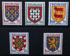 FRANCE 1951 Provincial Coats of Arms. Set of 5 to 3f. Mint HINGED. SG1121/1125.