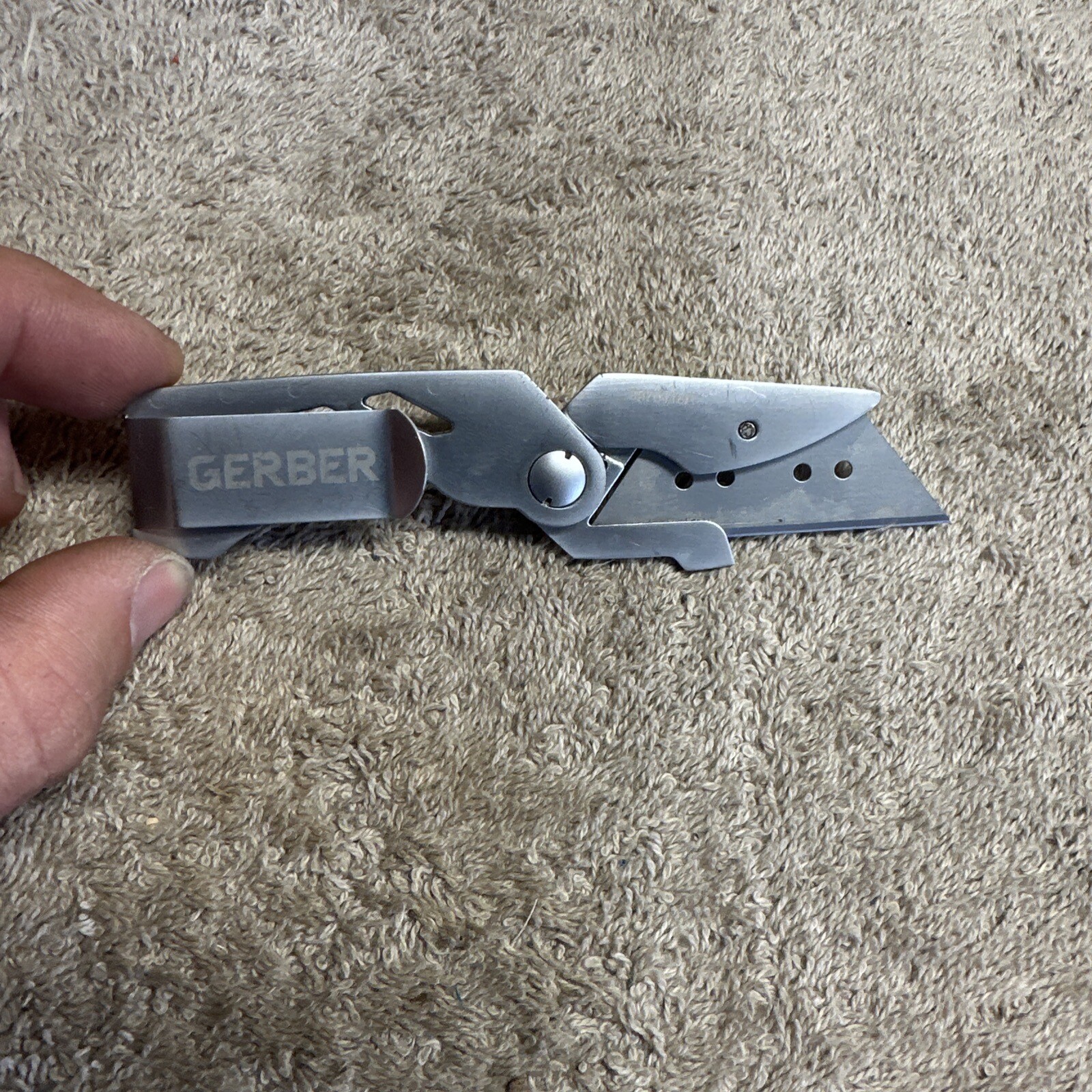 Gerber Box Cutter EAB LITE 8970418A Box Cutter With Pocket Clip Used