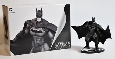 DC Direct Collectibles Batman Black and White Statue Arkham Origins repaired