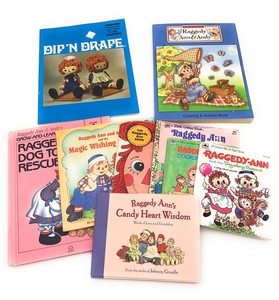Vintage-Raggedy-Ann-and-Andy-Lot-of-9-Books