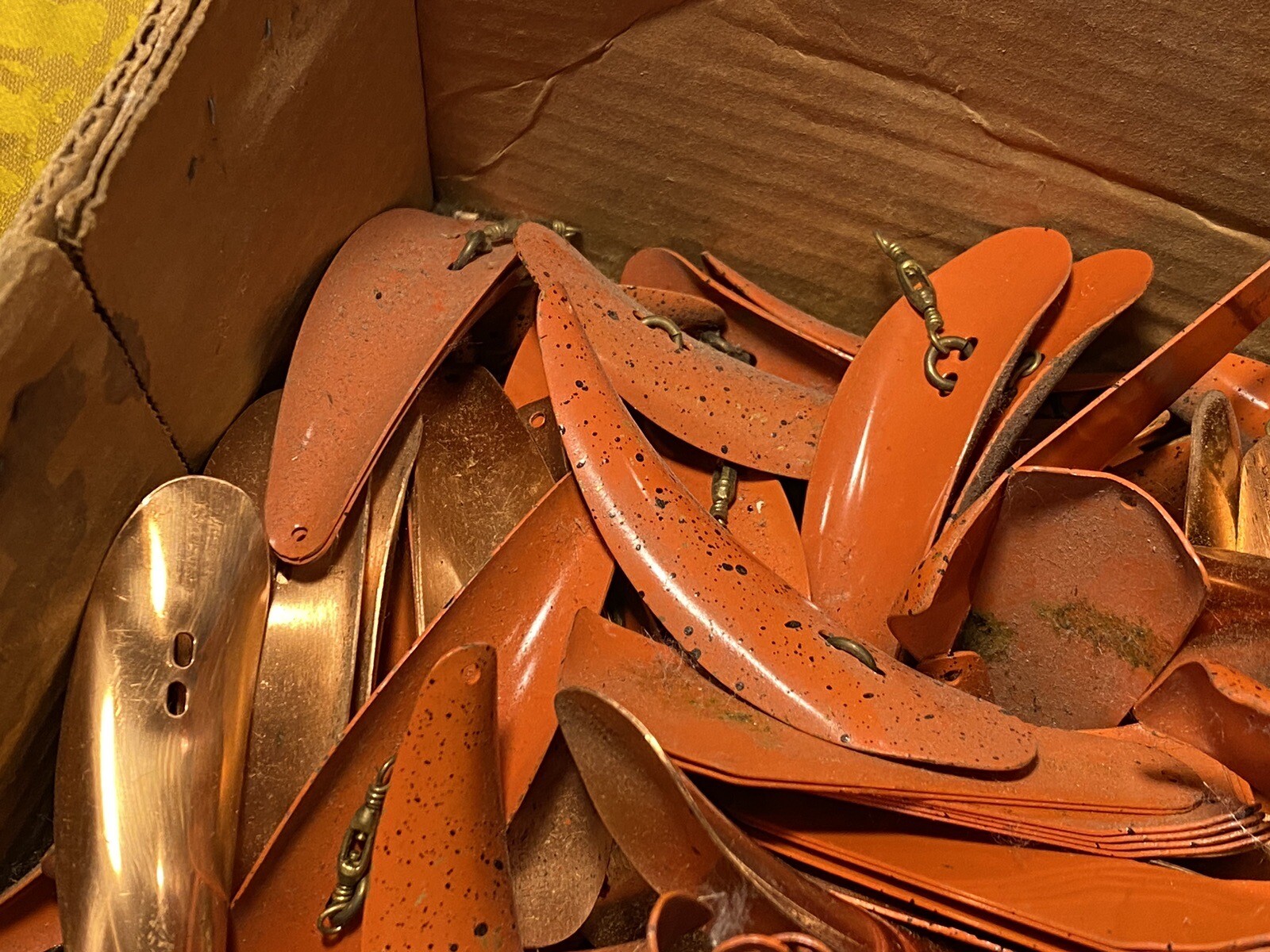 175+ DAN BOONE WIGGLER WOBBLER SPOONS FISHING LURE BAIT WITH MISC HOOKS SWIVELS - Image 22