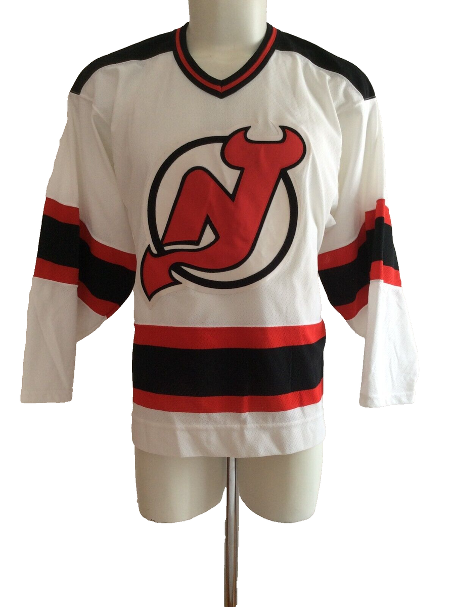 New Jersey Devils White Jersey Mens Size Small Vintage 2000s New Jersey Devils White Jersey Mens Size Small Vintage 2000s