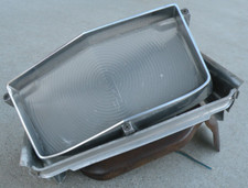 Cadillac Front Bumper Tail Light Tunr Signal Parking Housing 62 1962 Oem