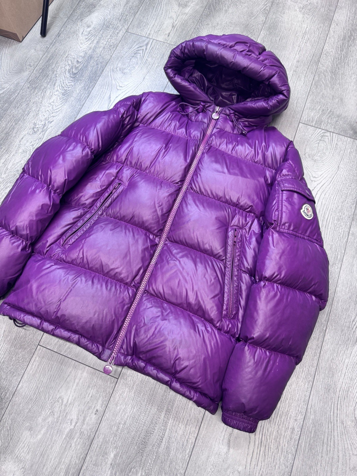 Moncler Ecrins Hooded Down Jacket Purple Size 2 MEDIUM RRP £1,380 image 4