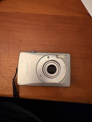 Canon PowerShot Digital ELPH SD750 | BATTERY AND SD CARD NOT INCLUDED