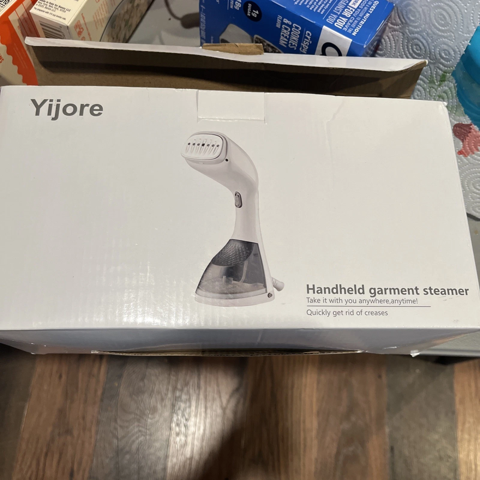 Yijore Handheld Garment Steamer