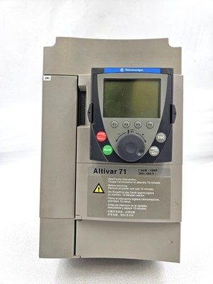TELEMECANIQUE ALTIVAR 71 ATV71HU75N4 7.5kW 10HP 380/480 V VARIABLE SPEED DRIVE