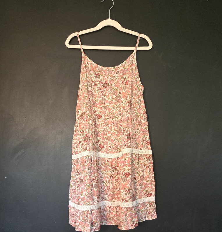 Art Class Floral Lace Trim Sleeveless Sundress Pink White Green L