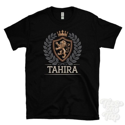 TAHIRA FANTASY WAPPEN T-SHIRT Neuheit Parodie Familienname Wappen