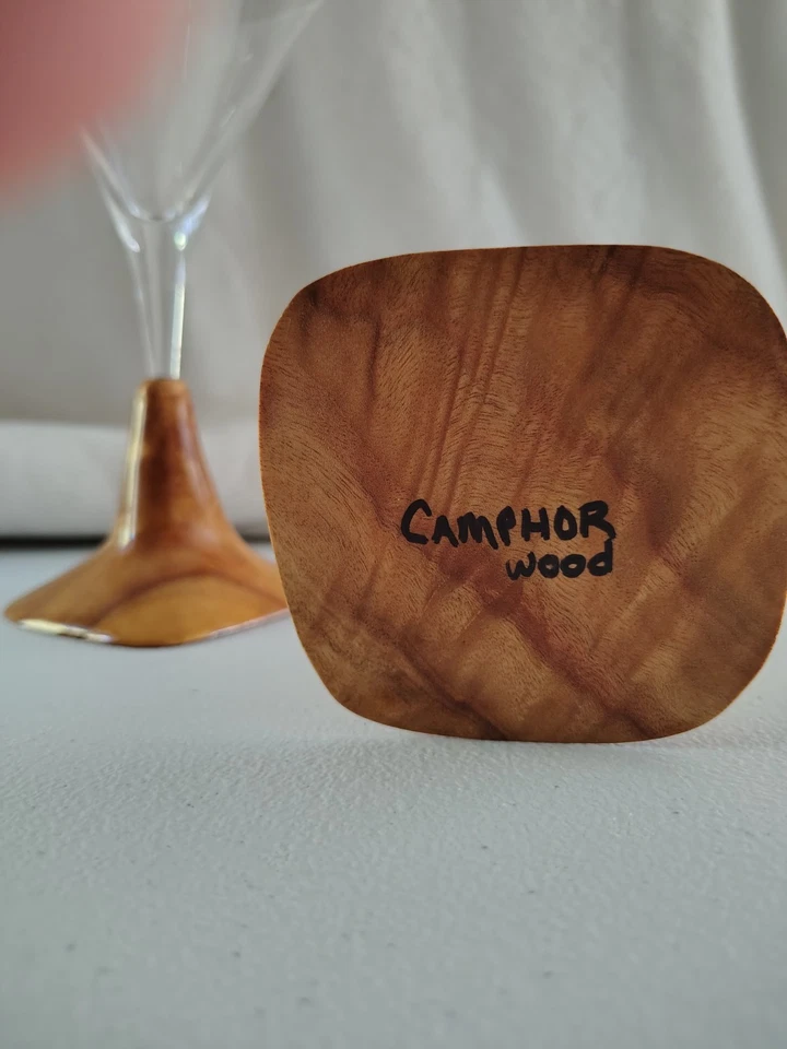 Copos de coquetel Martini copo com bases de madeira de cânfora exclusivo feito na Itália - Imagem 4 de 4