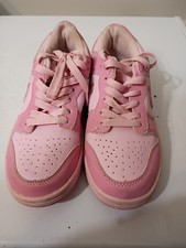 Nike Girls Pink White Comfort Sneakers US 6 UK 2.5 EU 35.5 Low Top