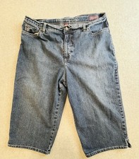 Gloria Vanderbilt Amanda Blue Medium Wash Mid Rise Stretch Capri Jeans 14