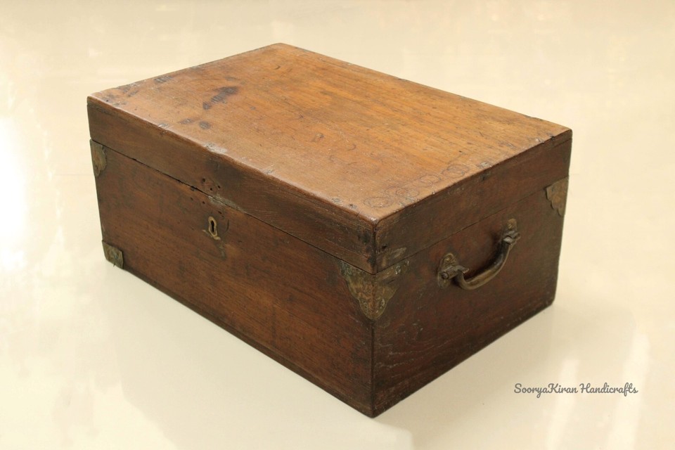Wooden Trunk Antique Low Table Storage Box Vintage Furniture Interior