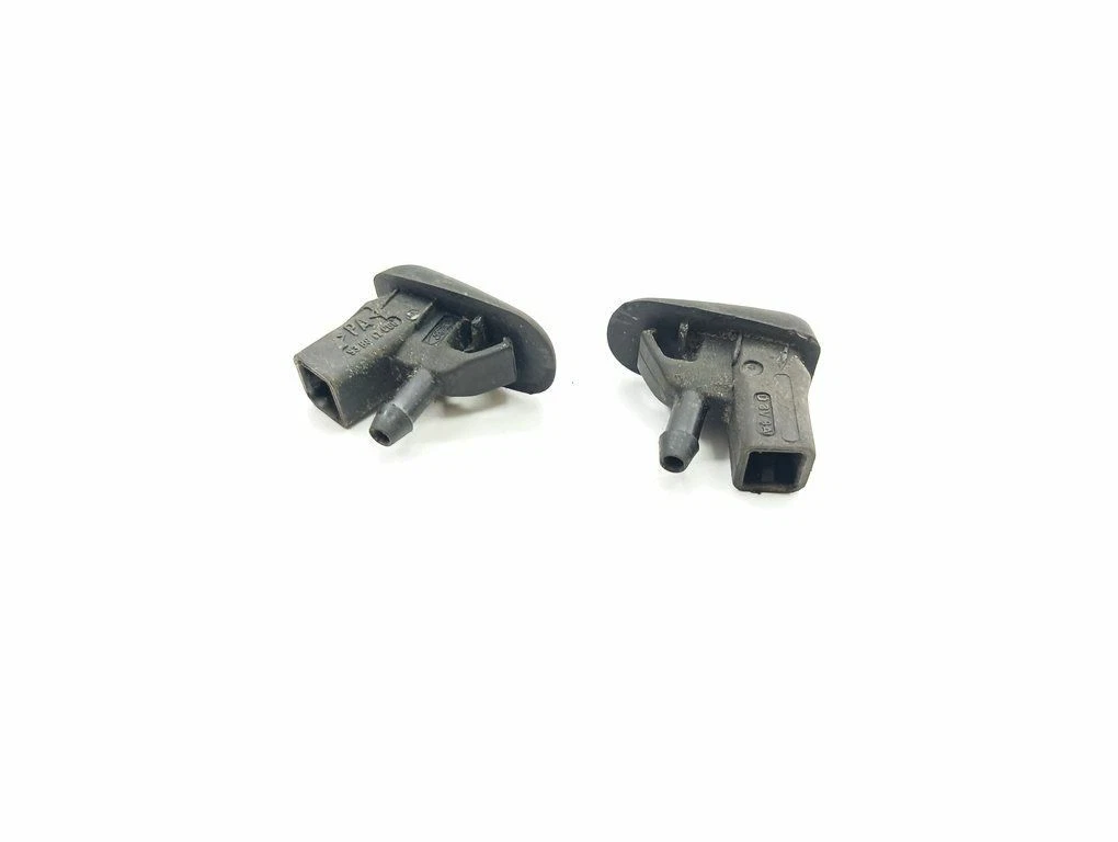 Ford Mondeo MK II 1998 Front Windscreen Washer Nozzle Jet Set 