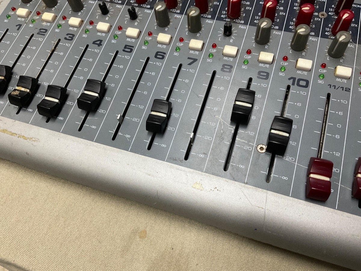 14 CHANNEL MIXER, PEAVEY PV 14 | eBay