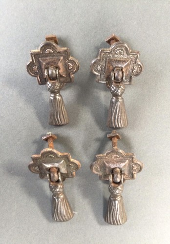 Antique Metal Cupboard Pull Handles X4 Reclaimed Salvaged - Picture 3 of 12