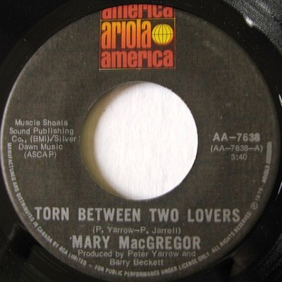 Mary MacGregor - Torn Between Two Lovers - Used Vinyl Record 7 - G8100z