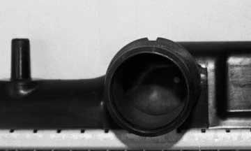 Radiador para 00-03 Nissan Máxima 3.0/3.5L V6 automático fila única Foto 3 de 4