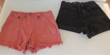 Women's No Boundaries, High-Rise Denim Shorts, Black SIZE 9, SO UTILITY SHORT 11